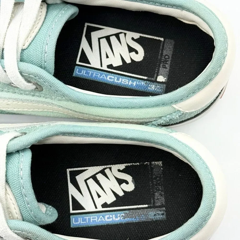 Vans Chima Pro 2 Lace Up Skate Sneakers in Teal/Aqua Suede and Canvas - Men’s US